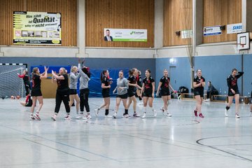 Bild 11 - Frauen HSG Kremperheide/Muensterdorf - HSG Joerl-Vioel : Ergebnis: 34:27